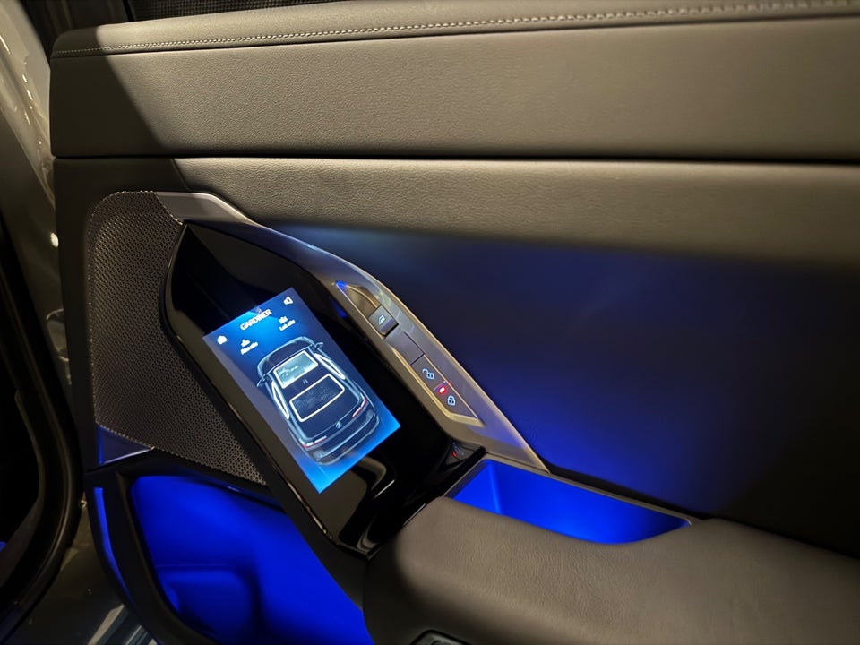 BMW i7 xDrive60 M-Sport 4d