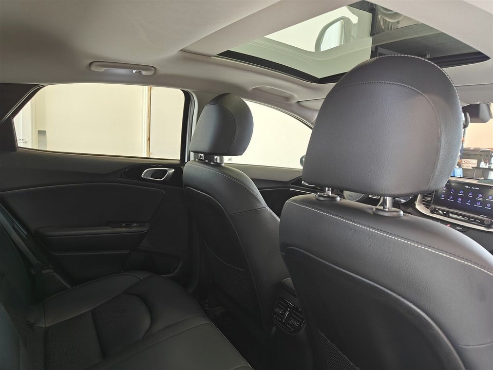 Kia XCeed 1,6 PHEV Upgrade DCT 5d