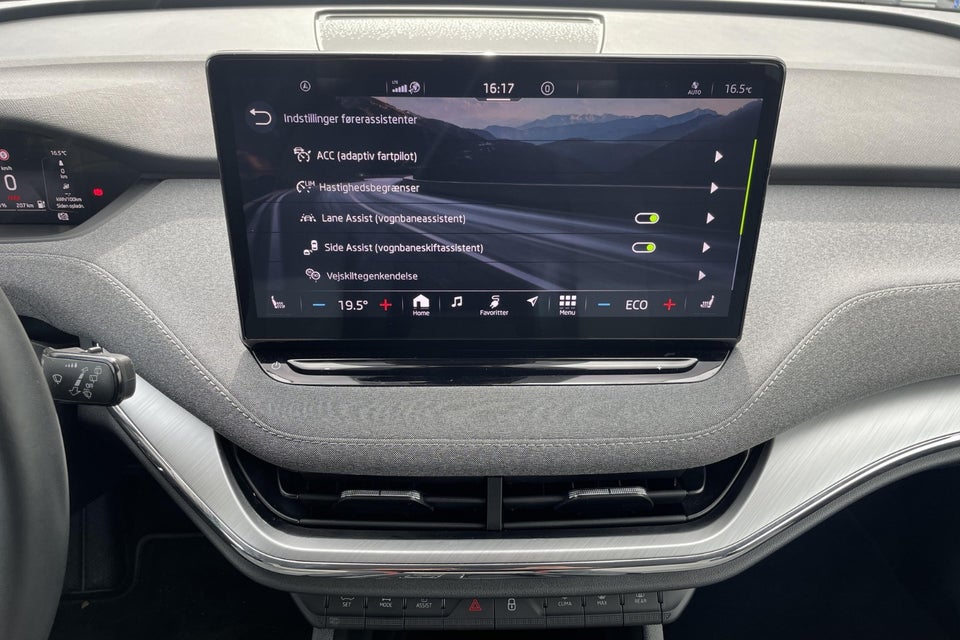 Skoda Enyaq 60 iV Loft 5d