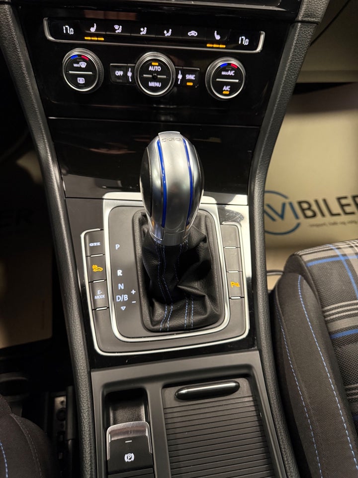 VW Golf VII 1,4 GTE DSG 5d