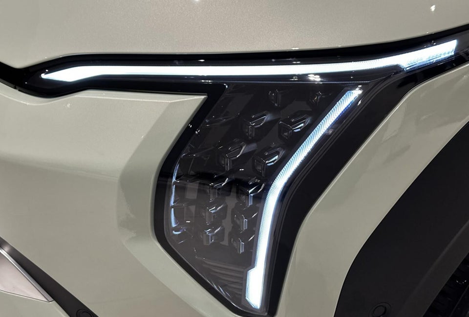 Kia EV3 81 Long Range Upgrade 5d