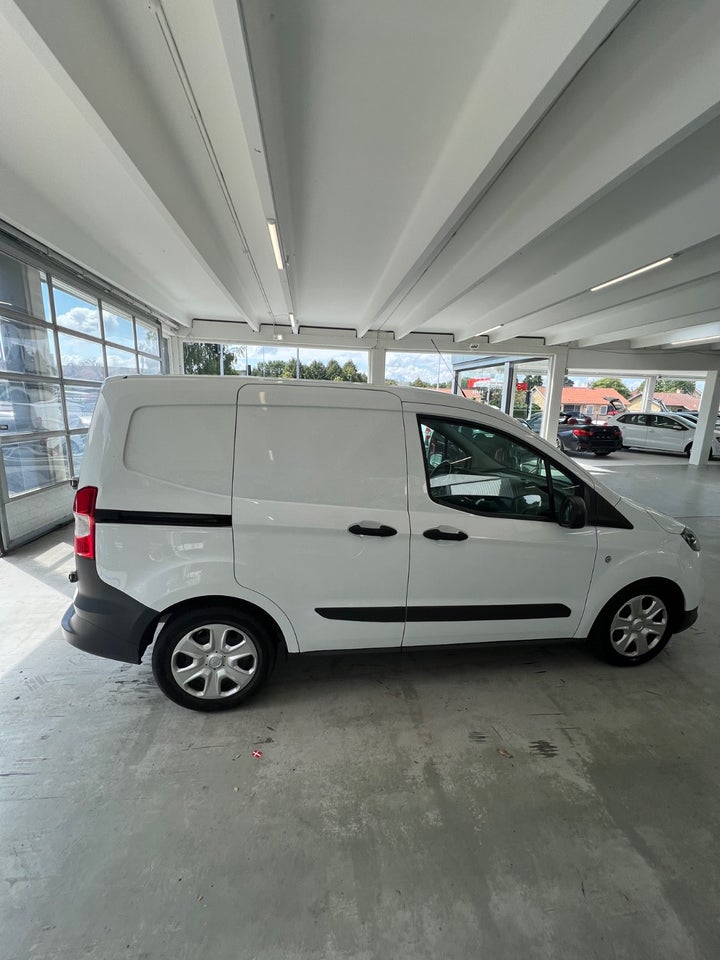 Ford Transit Courier 1,5 TDCi 75 Trend Van 4d
