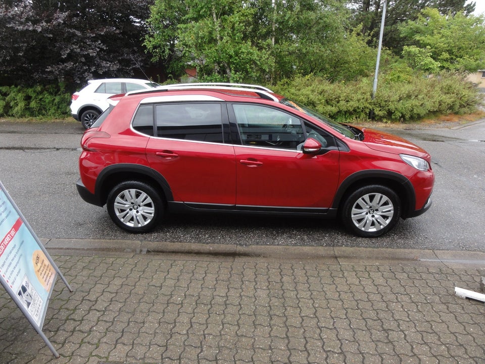 Peugeot 2008 1,6 BlueHDi 100 Envy 5d