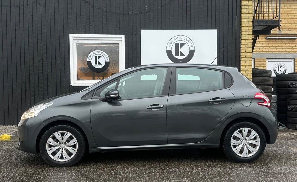 Peugeot 208 1,2 VTi 82 Active 5d