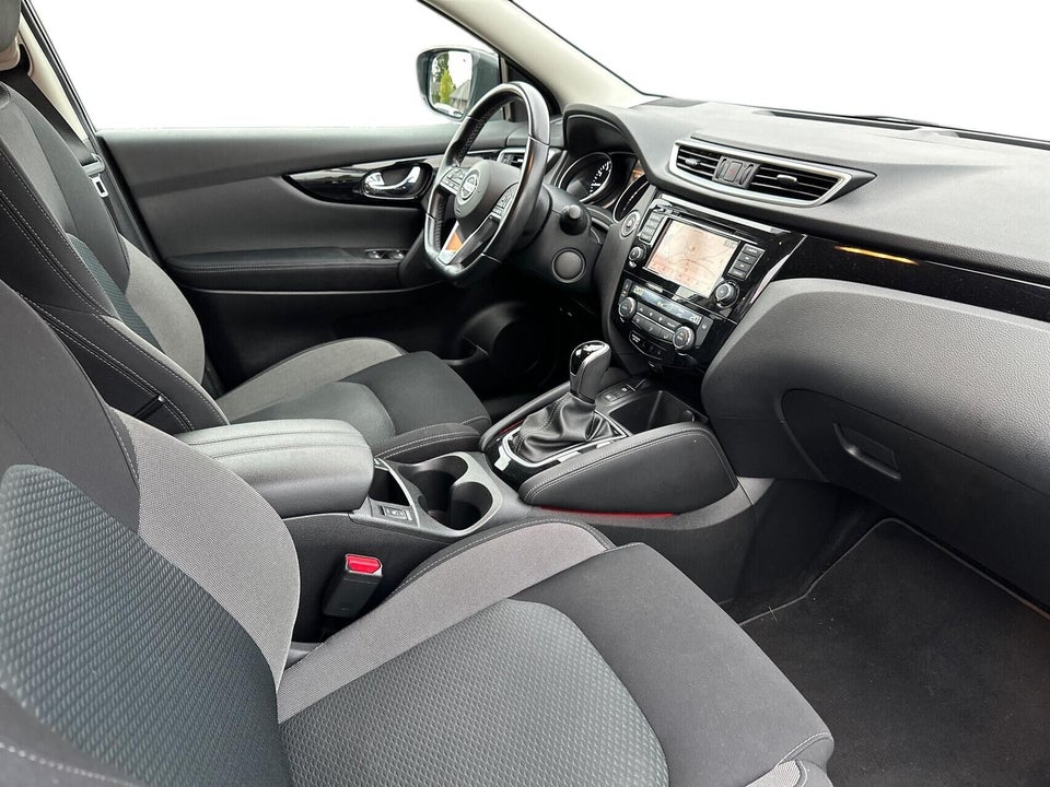 Nissan Qashqai 1,3 Dig-T 160 N-Connecta DCT 5d