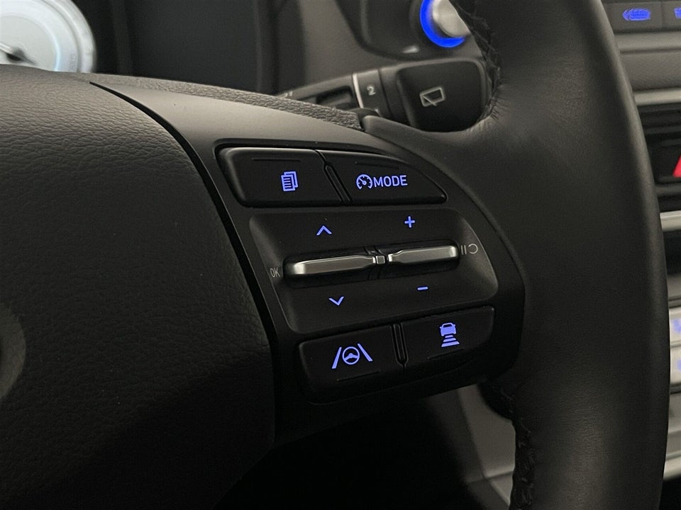 Hyundai Kona 64 EV Essential 5d