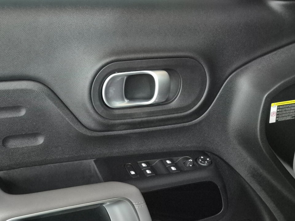 Citroën C5 Aircross 1,6 Hybrid Shine Sport EAT8 5d