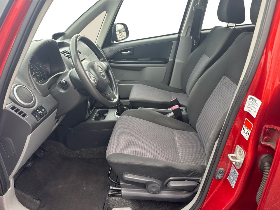 Suzuki SX4 1,6 GL 5d