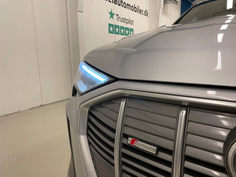 Audi e-tron 50 S-line quattro 5d