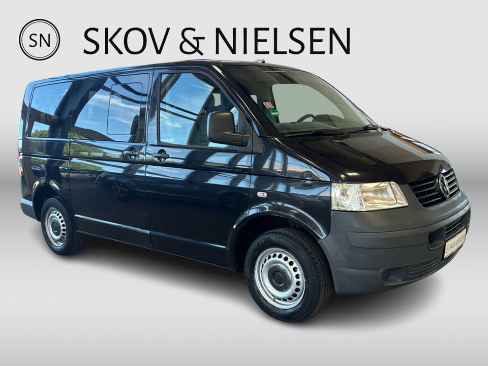 VW Caravelle 1,9 TDi 102 Trendline lang 4d