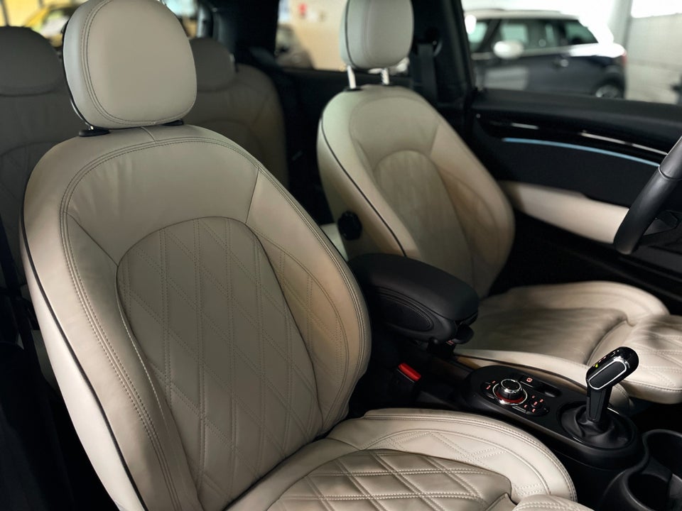 MINI Cooper SE Yours Trim 3d