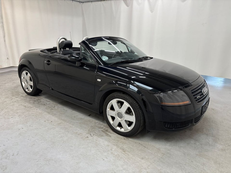 Audi TT 1,8 T 225 Roadster quattro 2d