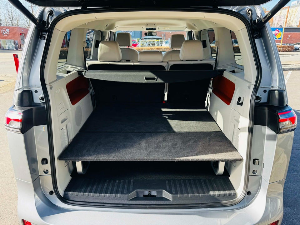 VW ID.Buzz 77 Style SWB 5d