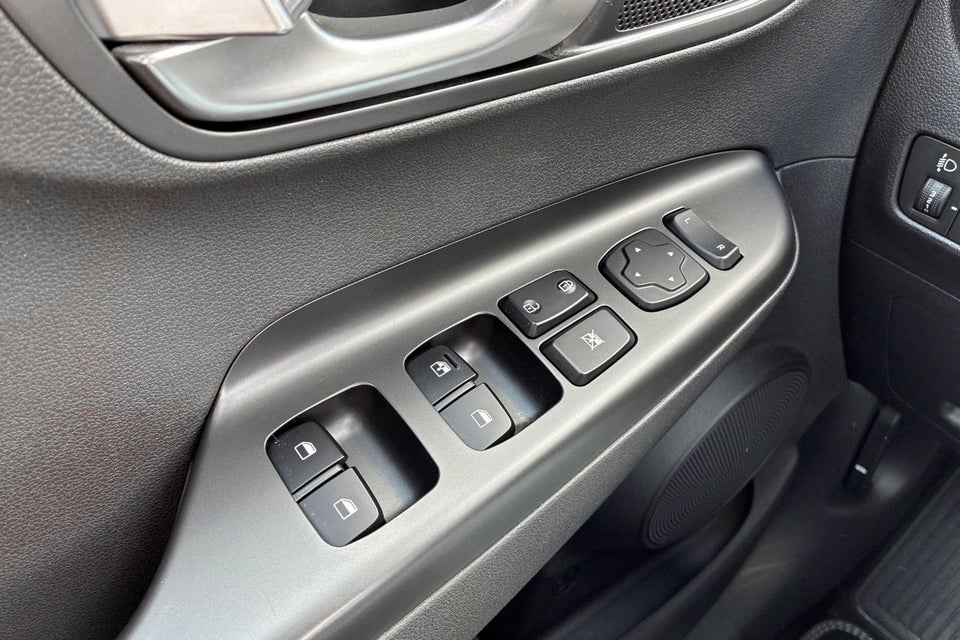Hyundai Kona 39 EV Intuitive 5d