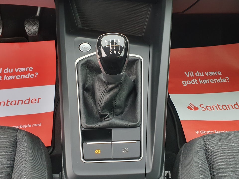 VW Golf VIII 1,5 TSi 130 Life 5d