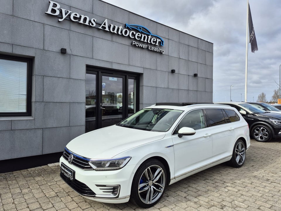 VW Passat 1,4 GTE Highline DSG 4d