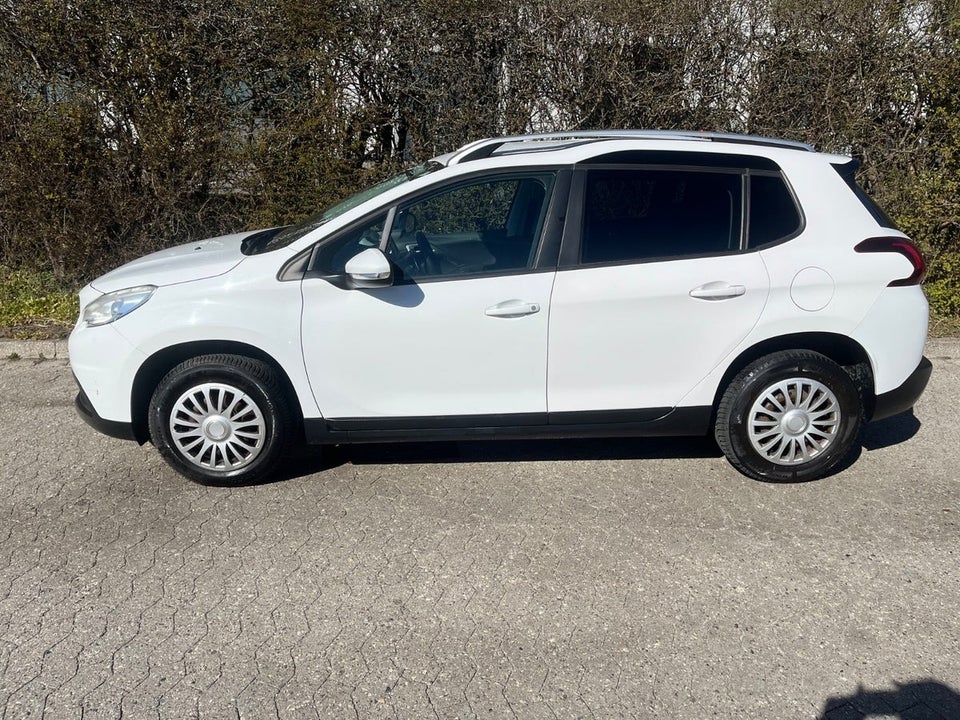 Peugeot 2008 1,2 e-VTi 82 Allure ESG 5d