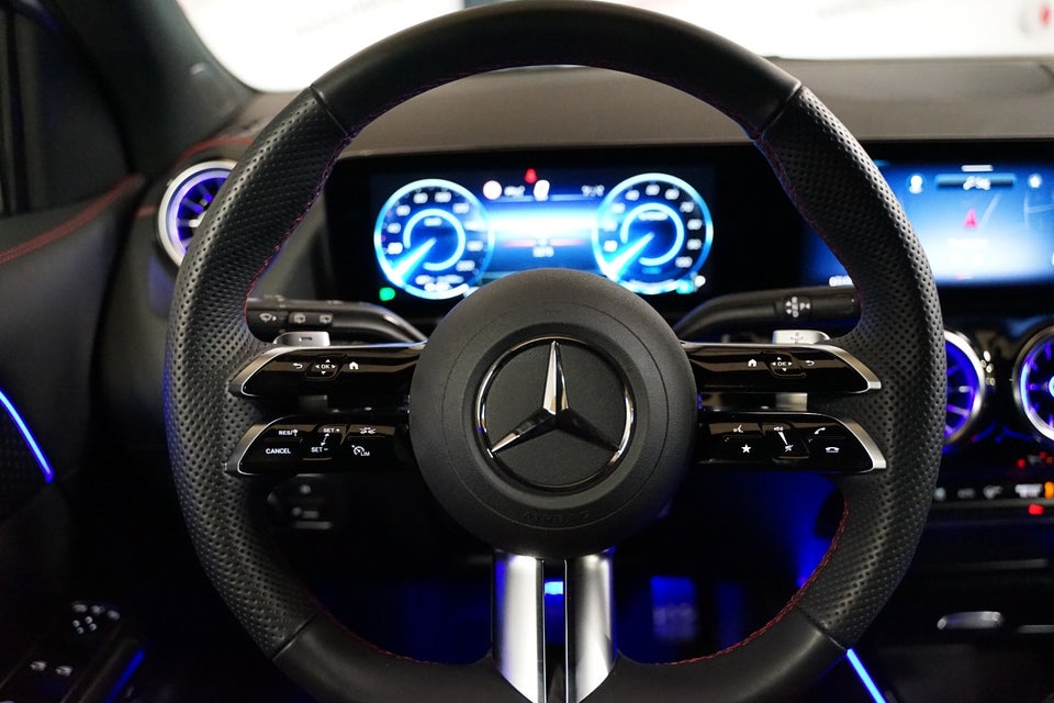 Mercedes EQA250 AMG Line 5d