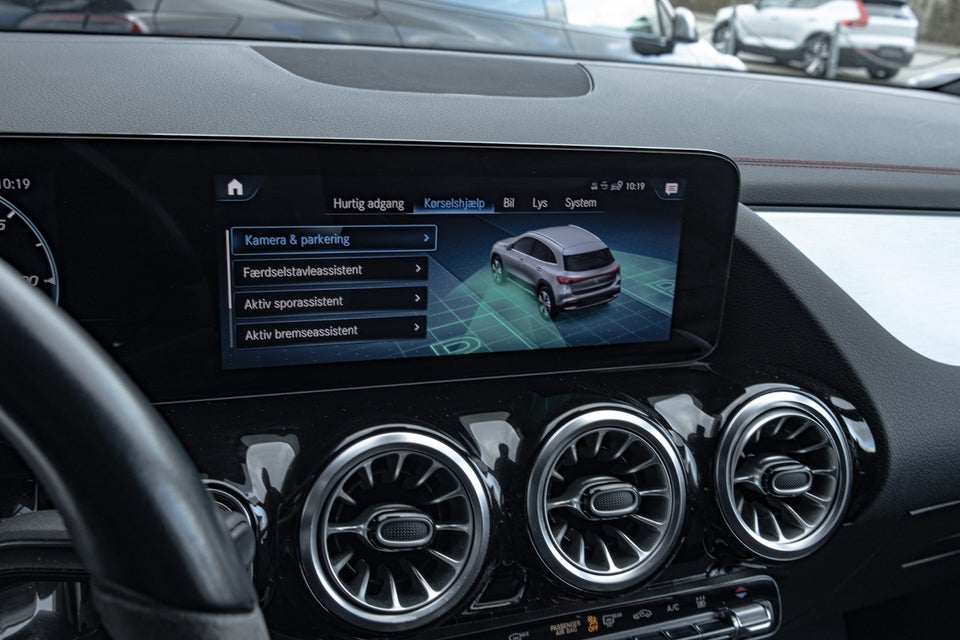 Mercedes EQA250 AMG Line 5d