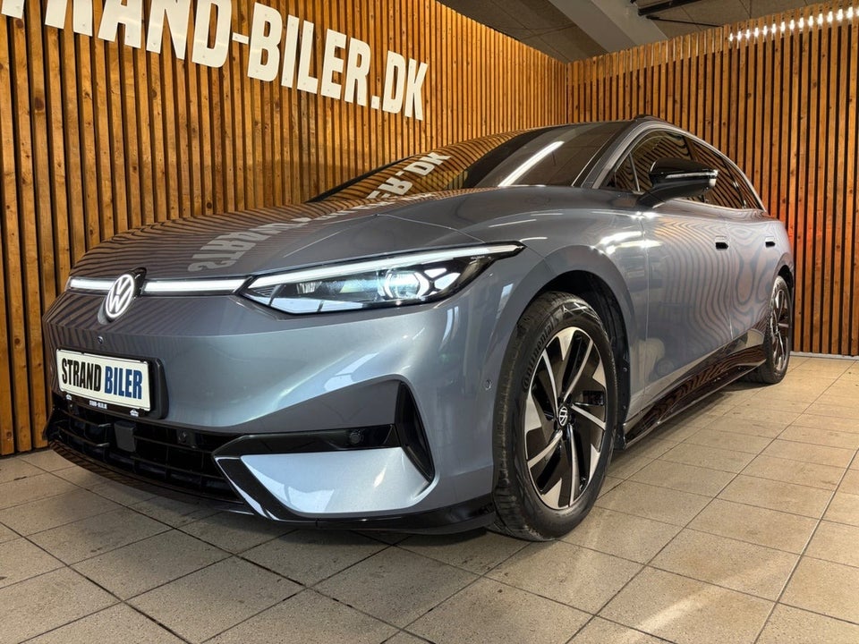 VW ID.7 77 Style Tourer 5d