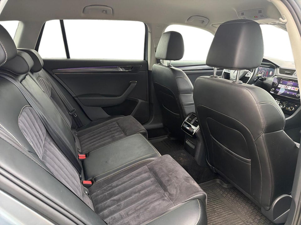 Skoda Superb 2,0 TSi 190 Business Executive Combi DSG 5d