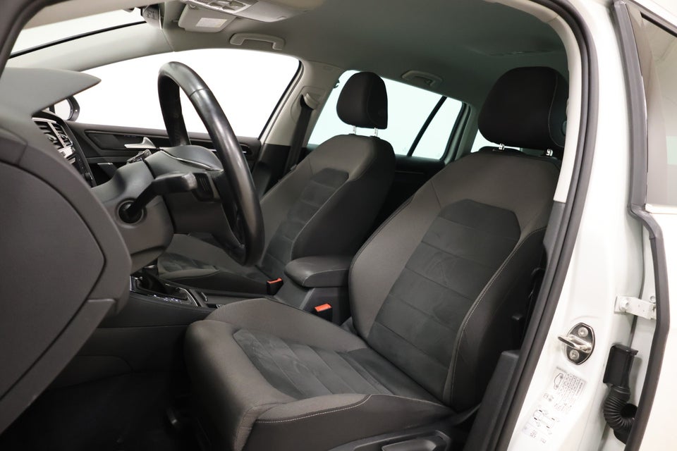 VW Golf VII 1,4 TSi 150 Highline Variant DSG 5d