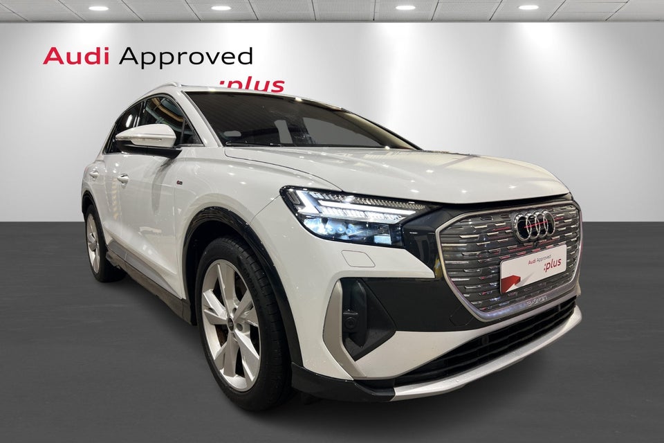 Audi Q4 e-tron 40 S-line 5d