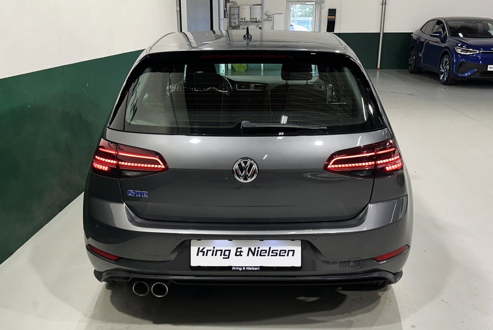 VW Golf VII 1,4 GTE DSG 5d