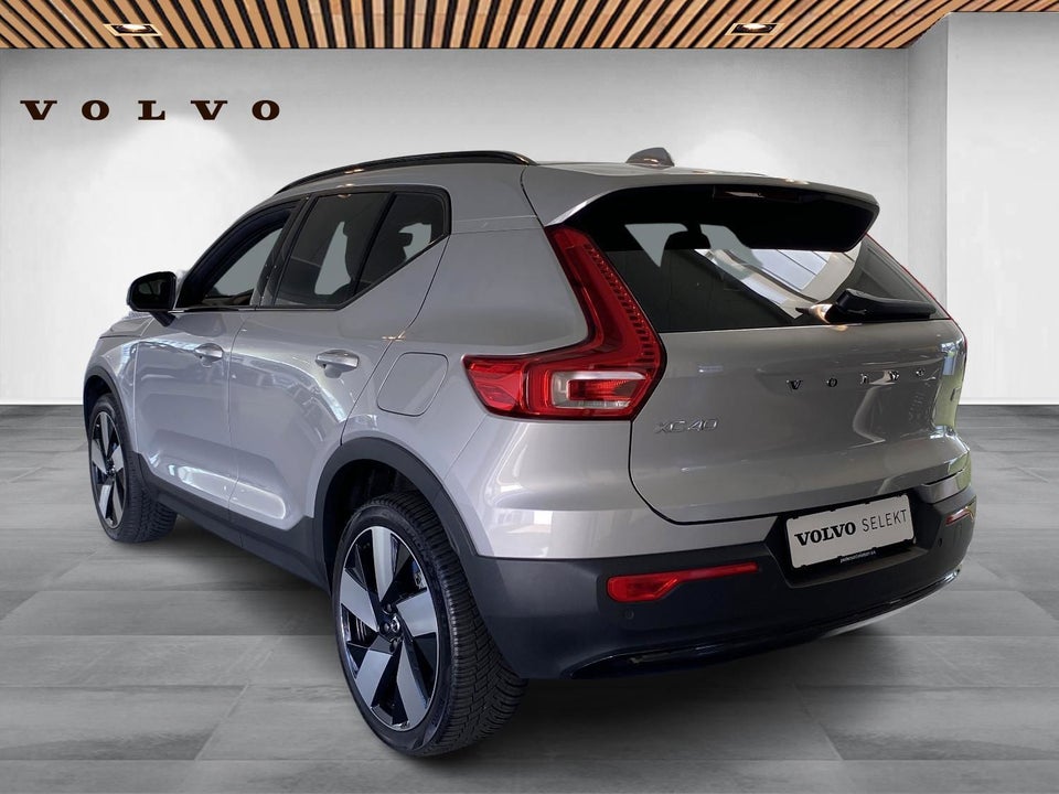 Volvo XC40 ReCharge Extended Range Plus 5d