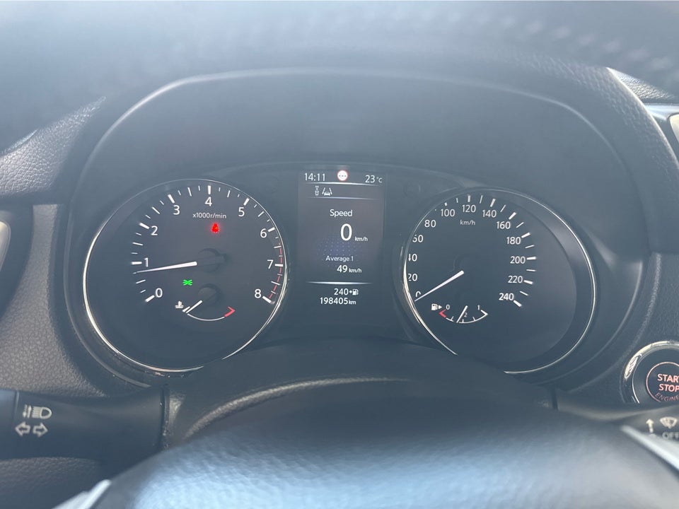 Nissan Qashqai 1,2 Dig-T 115 Tekna 5d
