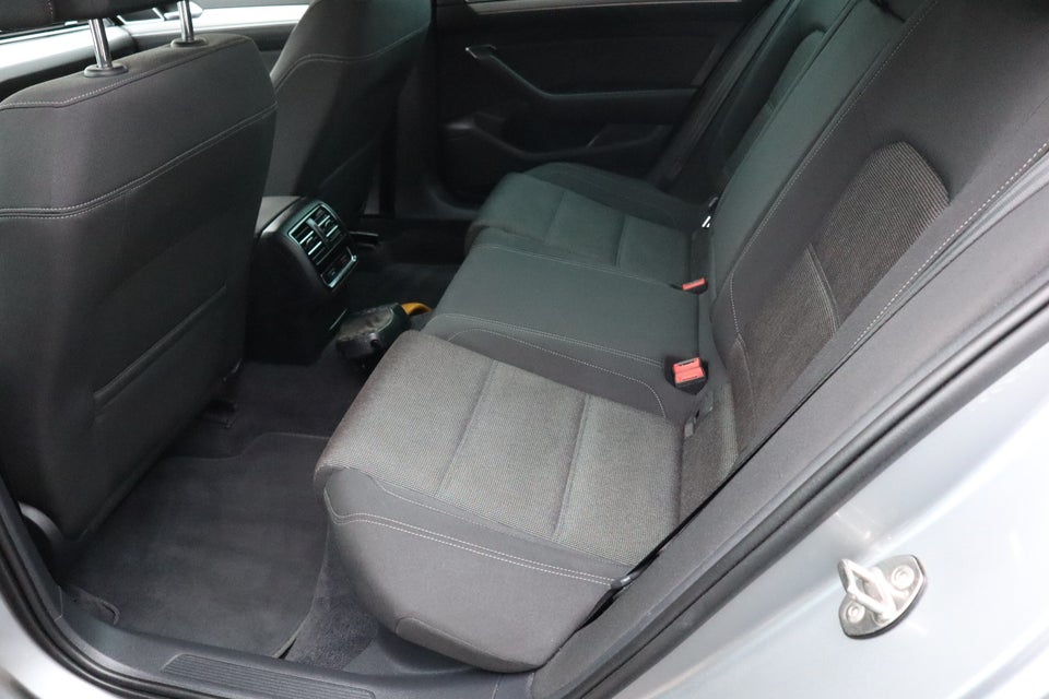 VW Passat 1,5 TSi 150 Comfortline DSG 4d