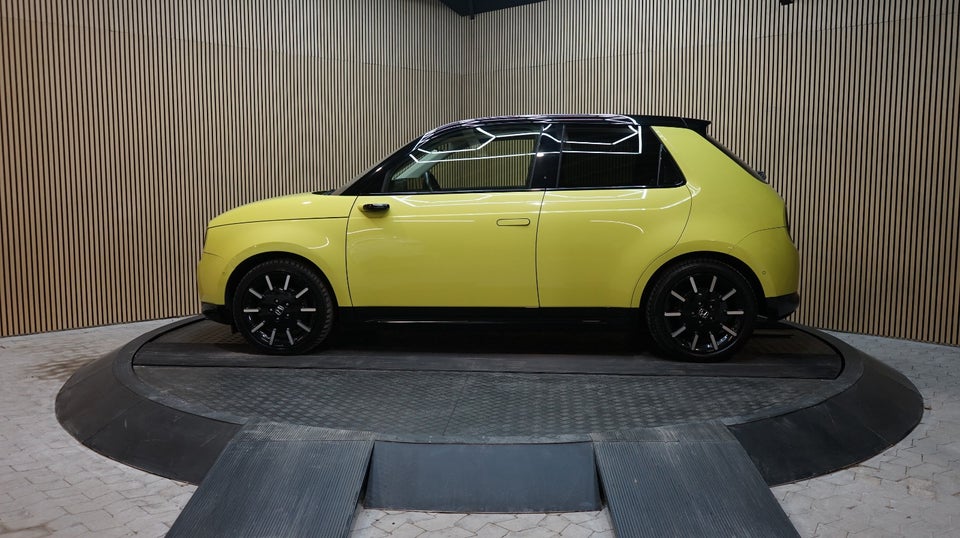Honda e Advance 5d