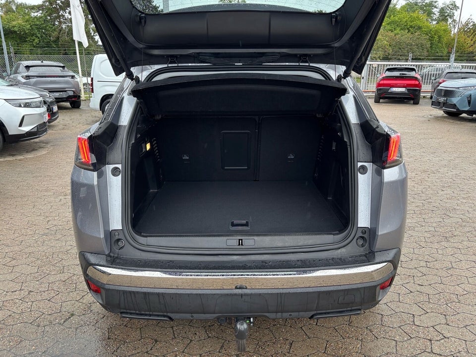 Peugeot 3008 1,6 Hybrid Selection Sport Limited EAT8 5d