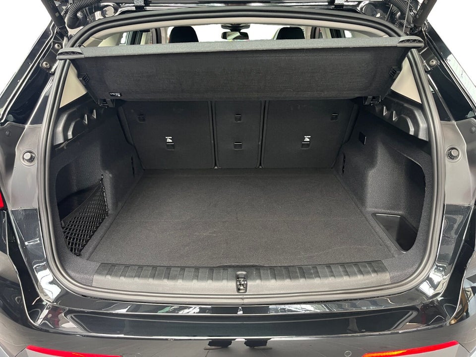 BMW iX1 xDrive30 X-Line 5d