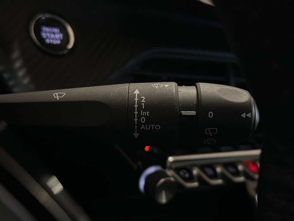 Peugeot e-208 50 Active Pack 5d