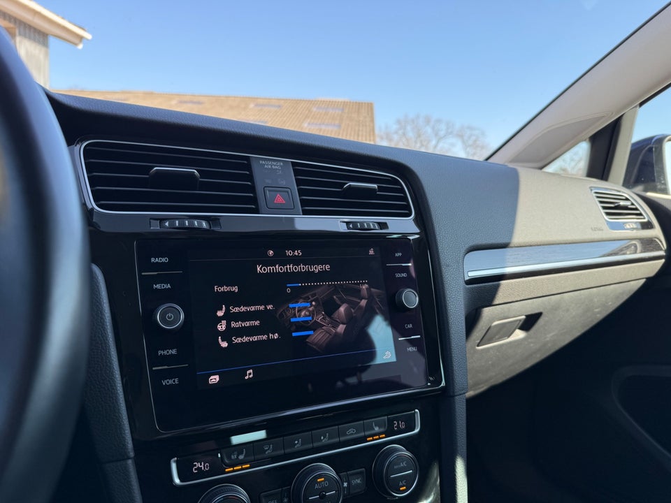 VW Golf VII 1,5 TSi 150 Highline Connect Variant DSG 5d