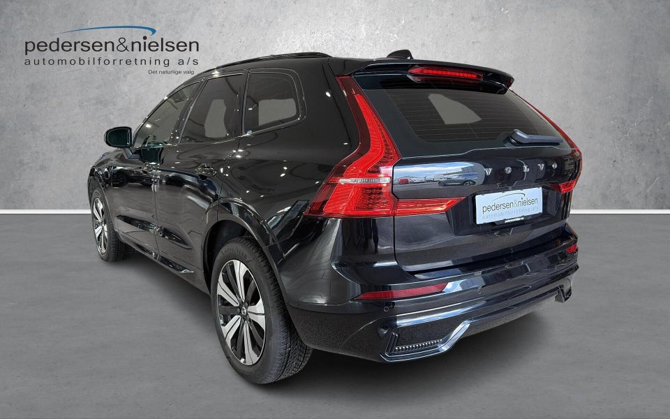 Volvo XC60 2,0 T6 ReCharge R-Design aut. AWD 5d