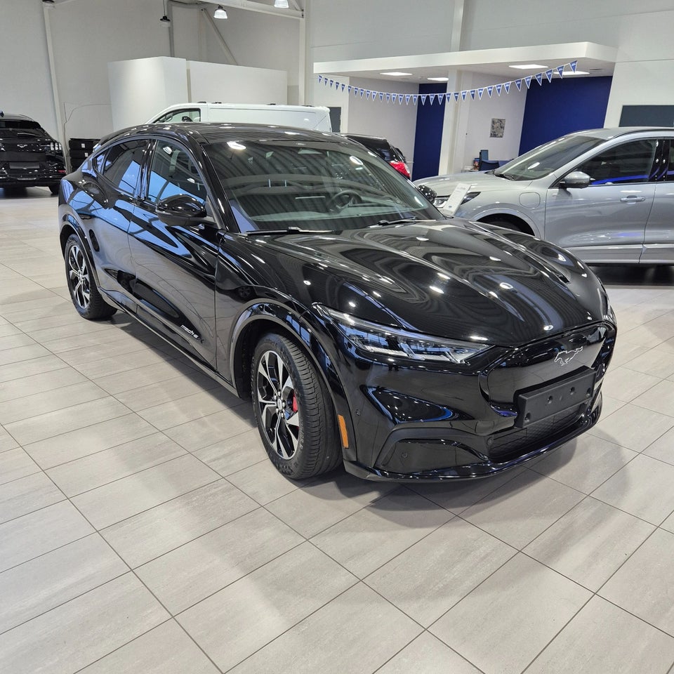 Ford Mustang Mach-E 98 Premium Extended Range 5d