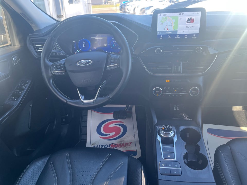 Ford Kuga 2,5 PHEV Vignale CVT 5d