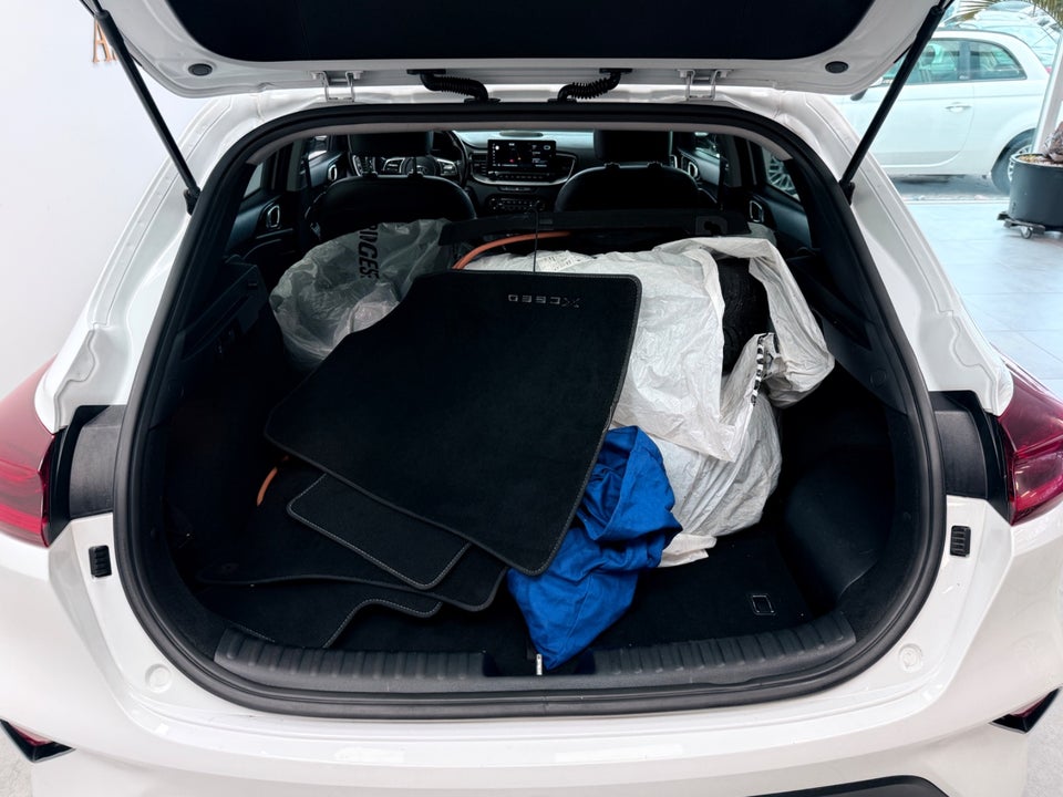 Kia XCeed 1,6 PHEV Upgrade Intro DCT 5d