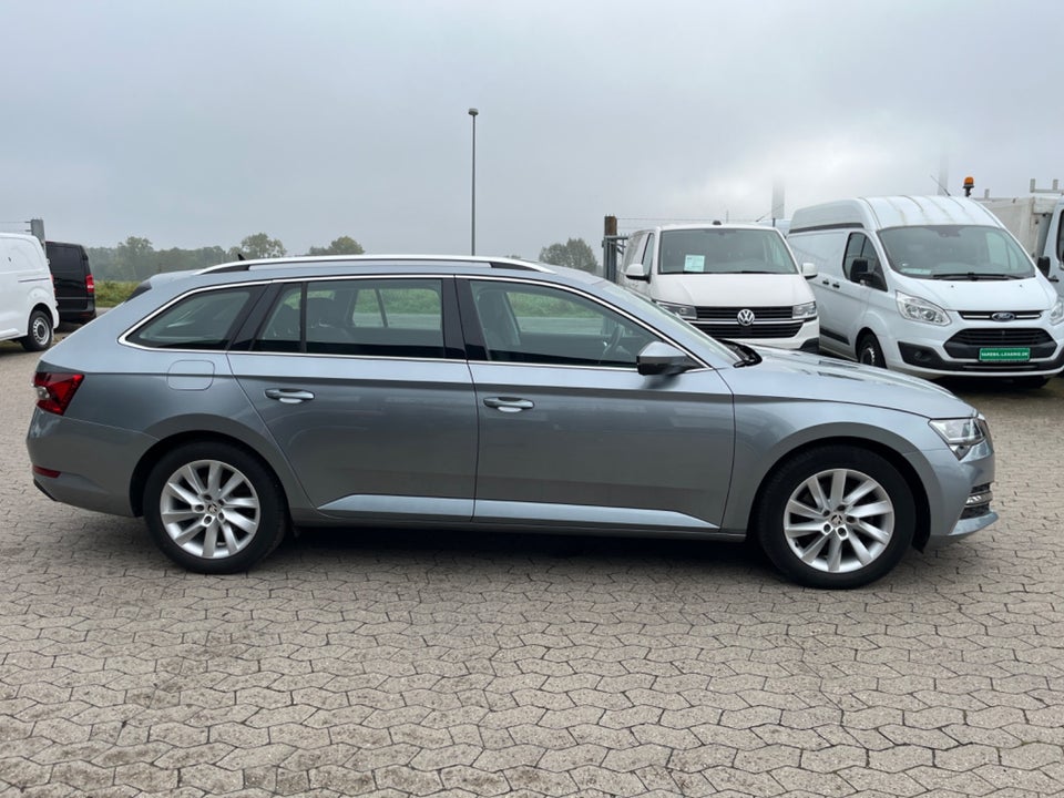 Skoda Superb 1,4 TSi iV Plus Combi DSG 5d