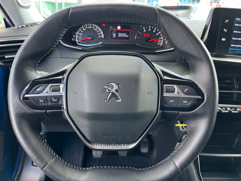 Peugeot 2008 1,2 PureTech 130 Active Limited 5d