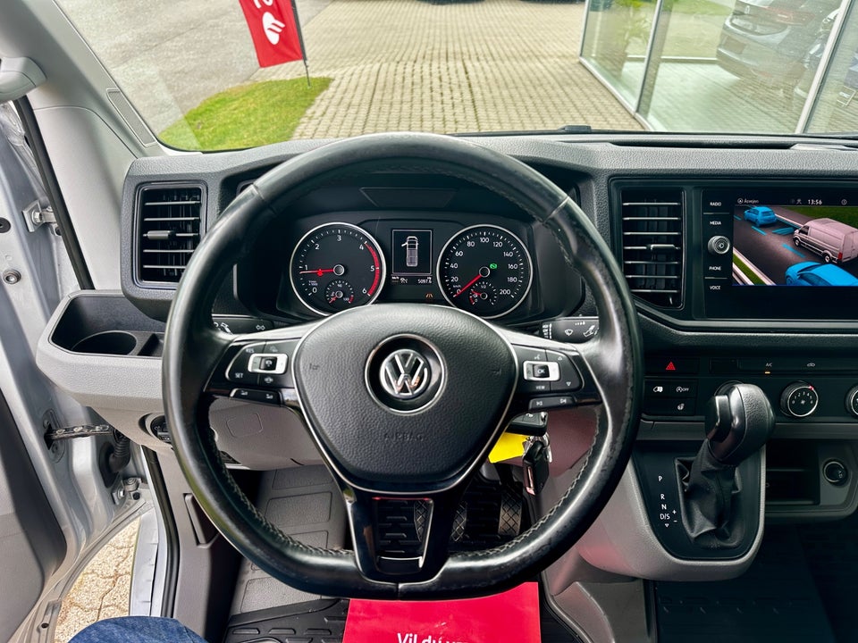 VW Crafter 35 2,0 TDi 177 Kassevogn L3H3 aut.