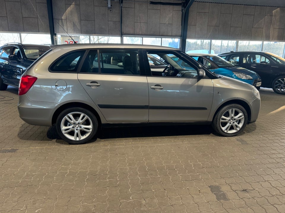 Skoda Fabia 1,4 16V Classic Combi 5d