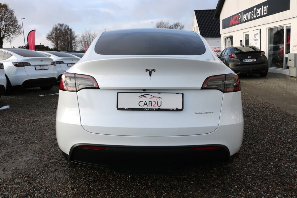 Tesla Model Y Long Range AWD 5d