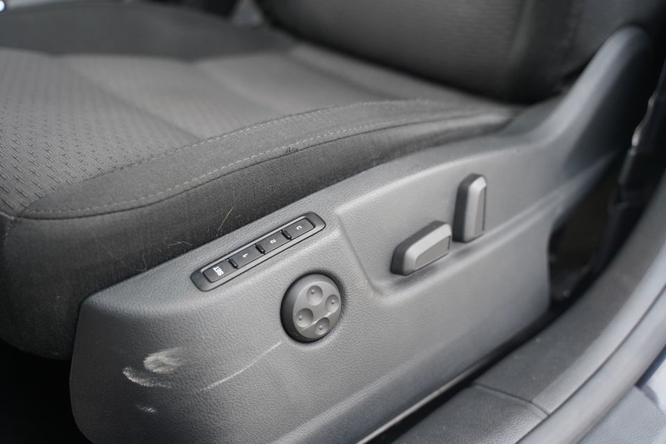 Skoda Superb 1,8 TSi 160 Elegance Combi 5d