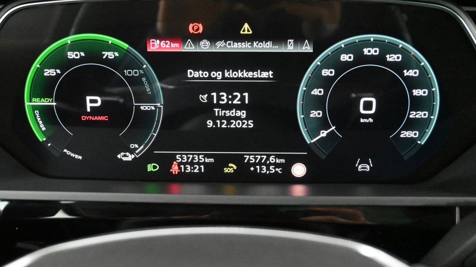 Audi Q8 e-tron 55 S-line quattro 5d