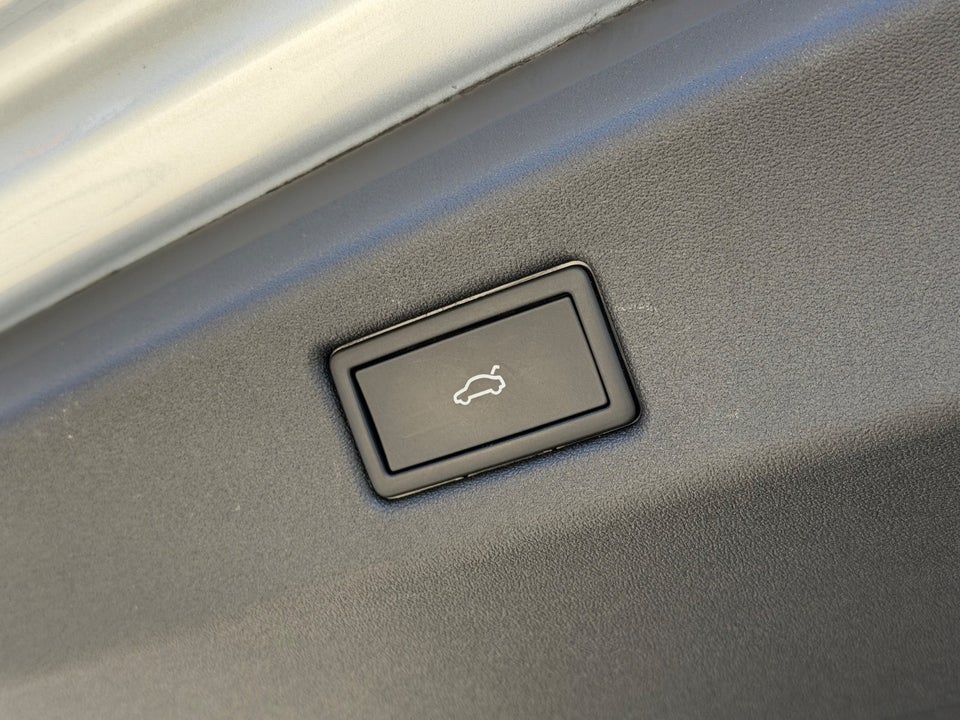 VW ID.7 77 Pro Tourer 5d