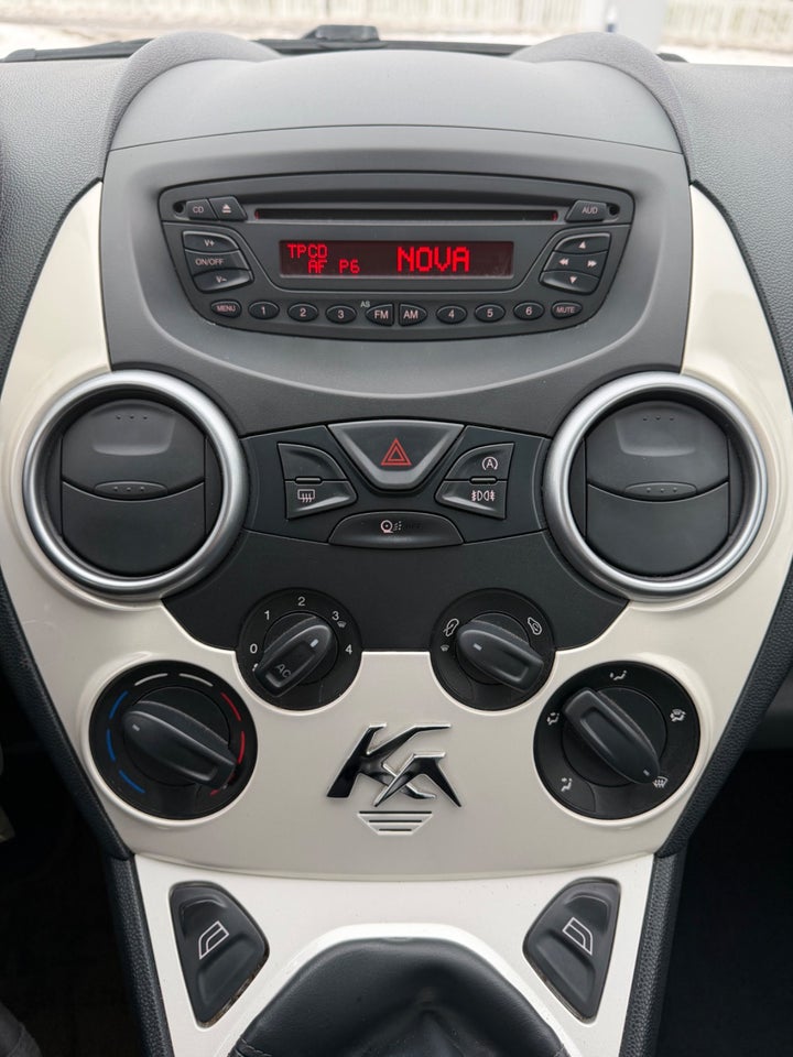 Ford Ka 1,2 Titanium 3d