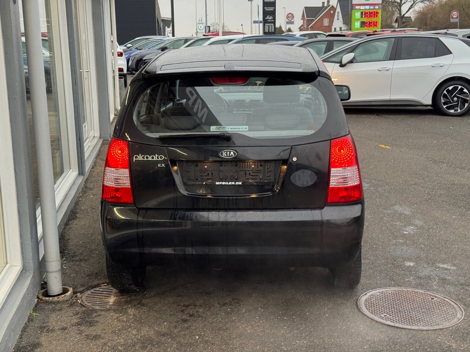 Kia Picanto 1,1 EX 5d